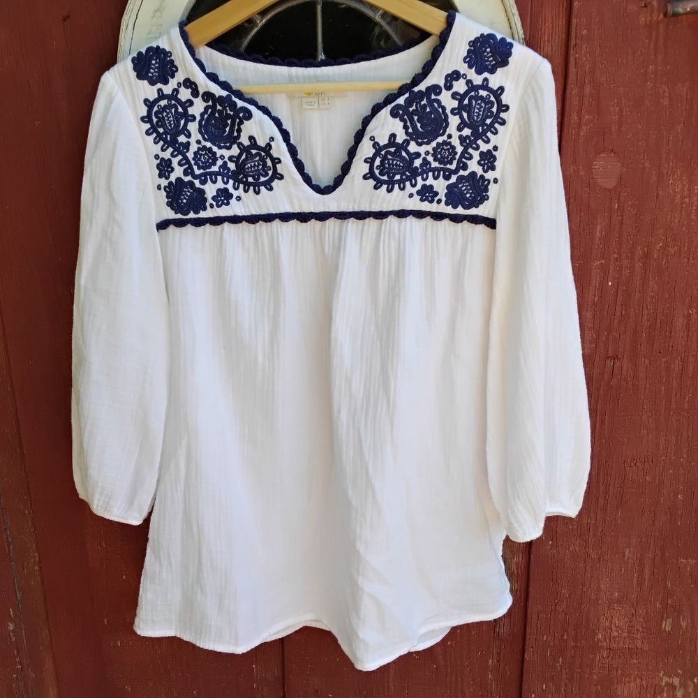 Boden Embroidered Peasant Blouse